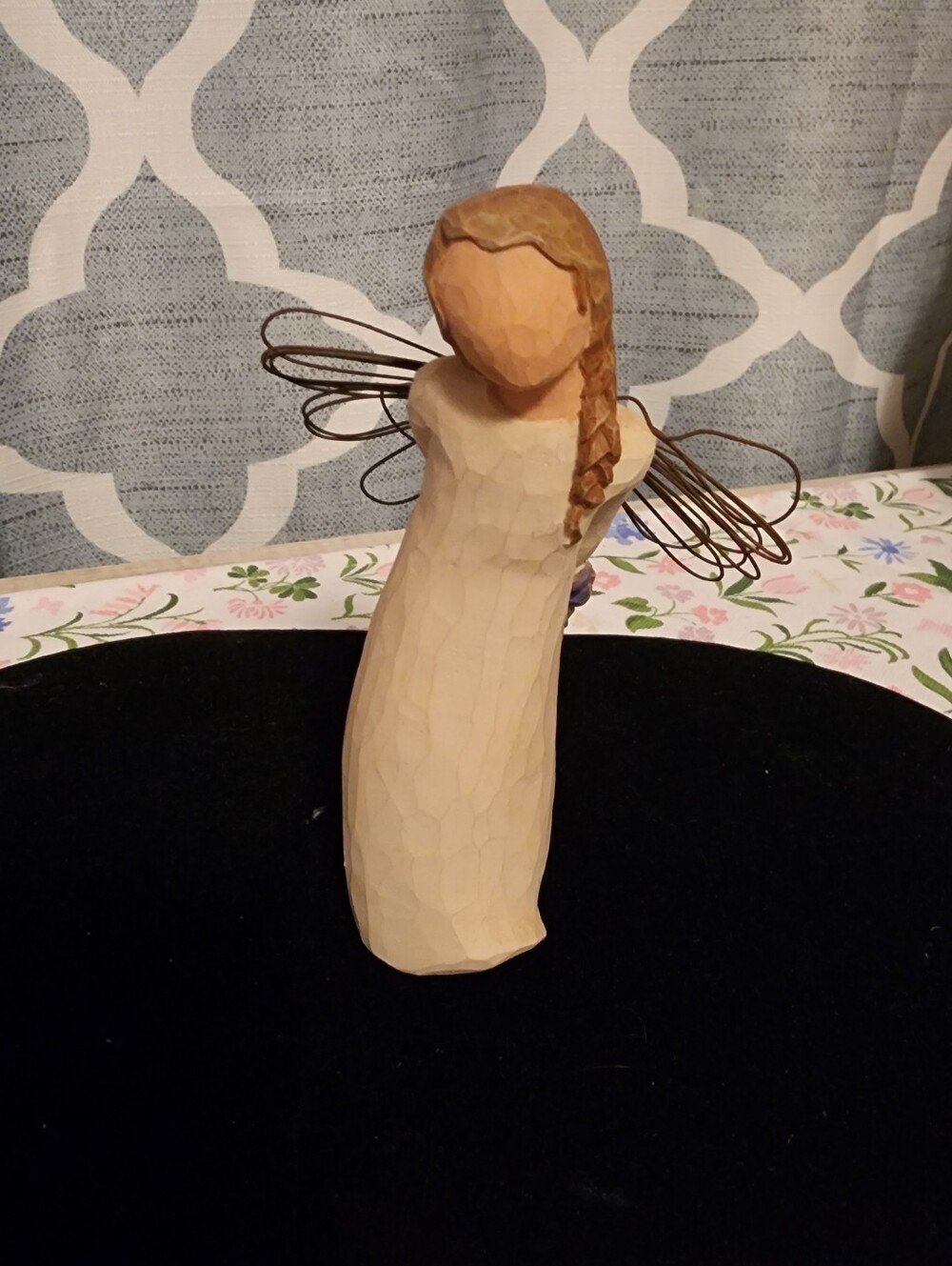 Willow Tree Neutral Angel Figurine with Brown Hair and Wire Wings